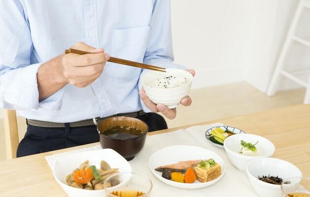 日常健康飲食中，葷素食如何搭配？